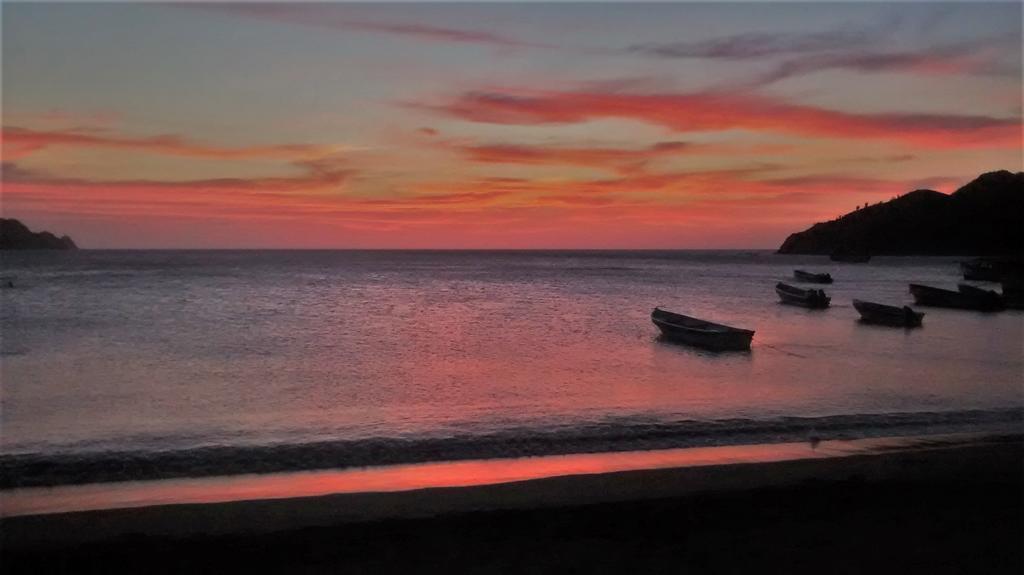 Hostal Palohe Taganga Buitenkant foto